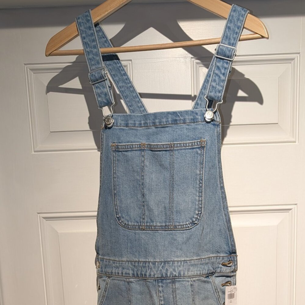NEW! Old Navy Petite, Light Wash Overalls - Size 10